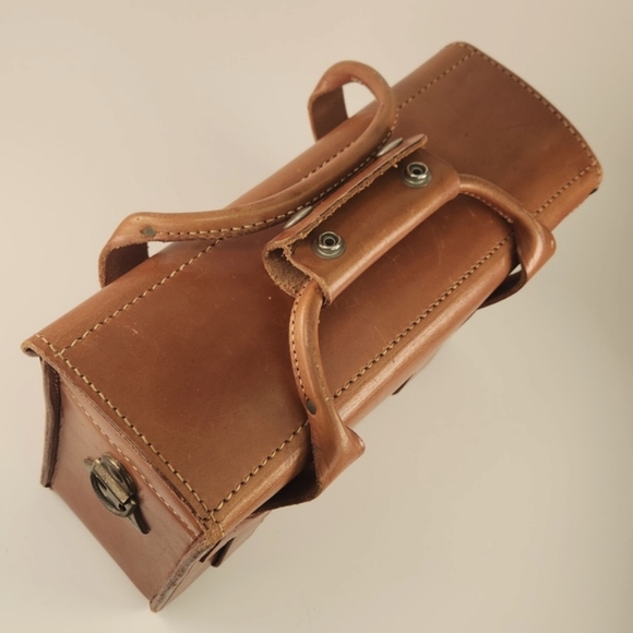 COPY - Perrin Leather David White STEREO REALIST Camera Carry Case, 1960s Vinta… - Picture 9 of 17